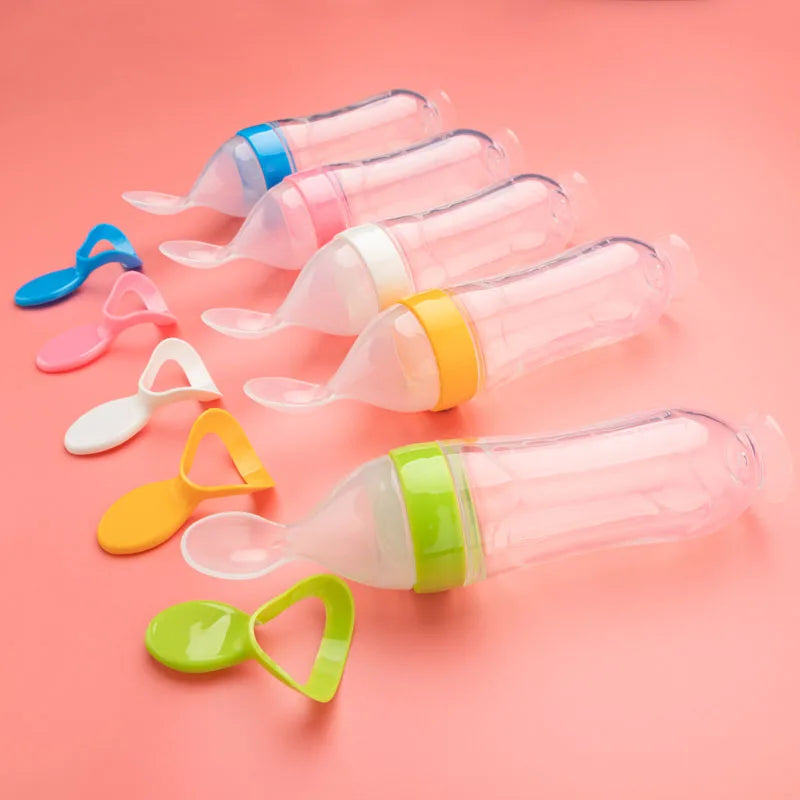 5pcs Silicone Squeezing Feeding Bottle Spoon Bottle Feeder Newborn Baby Training Drink Spoon Safe Tableware Training Feeder