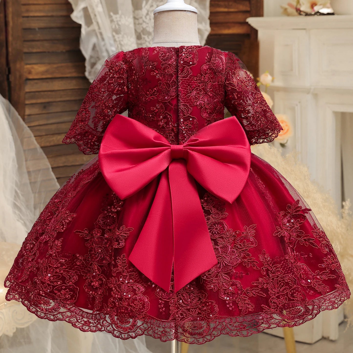 Backless Bow Baby Dresses For Birthday Party Girls 1 to 5 Yrs Embroidery Flower Elegant Luxury Dress Toddler Christmas Costume